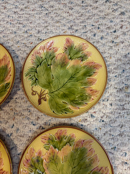 Majolica set of 4 leaf plates!