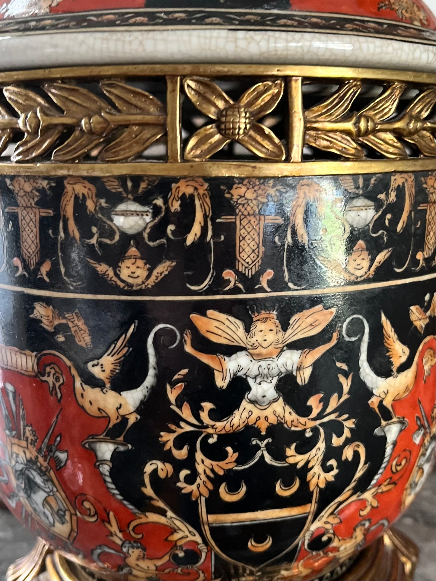 ⚜️Reserved Live 09/08 United Wilson Chinoiserie Lidded Pot With Original Stand