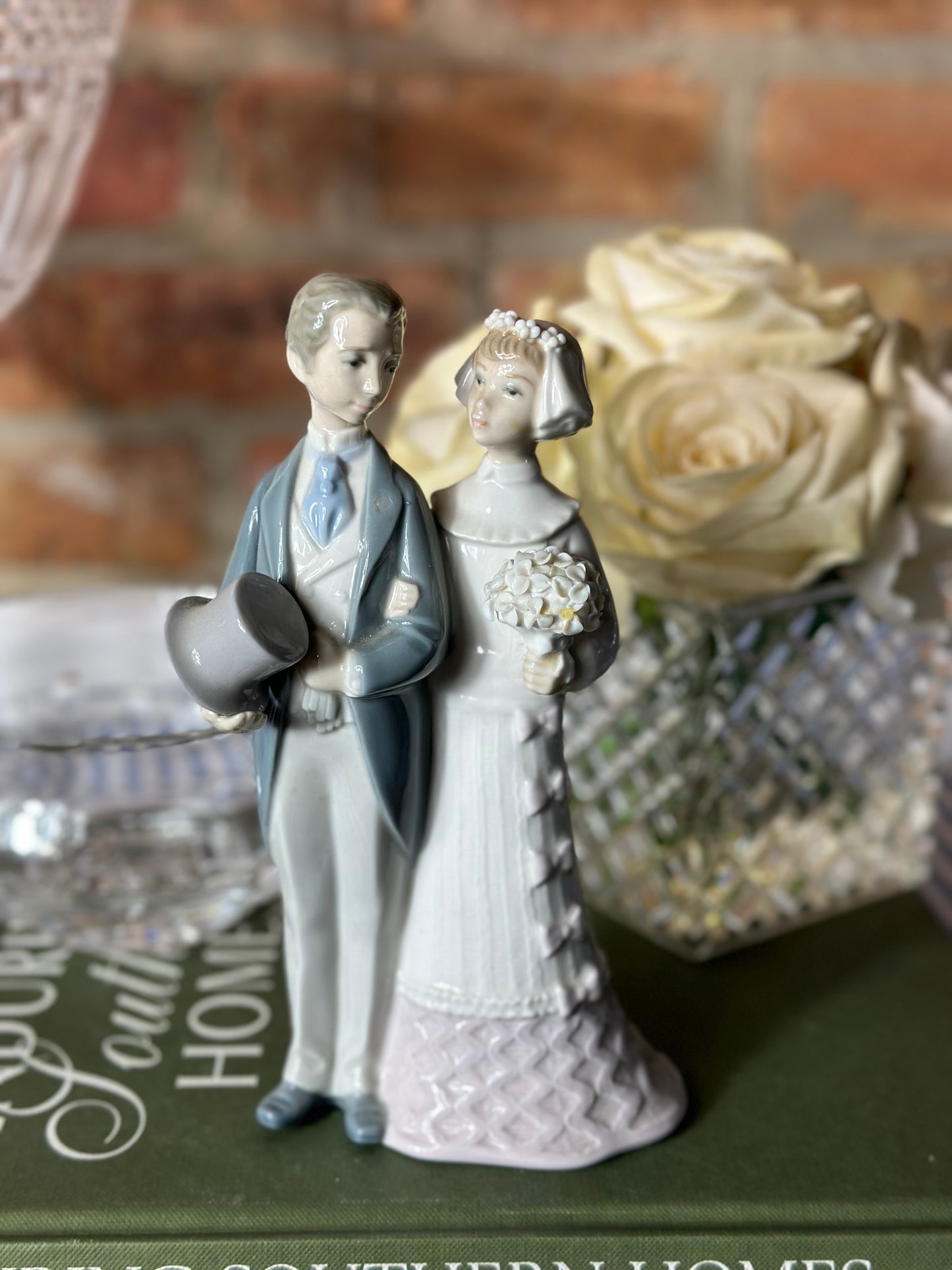 Lladro Wedding Couple 4808, 7.5” Tall - Pristine!