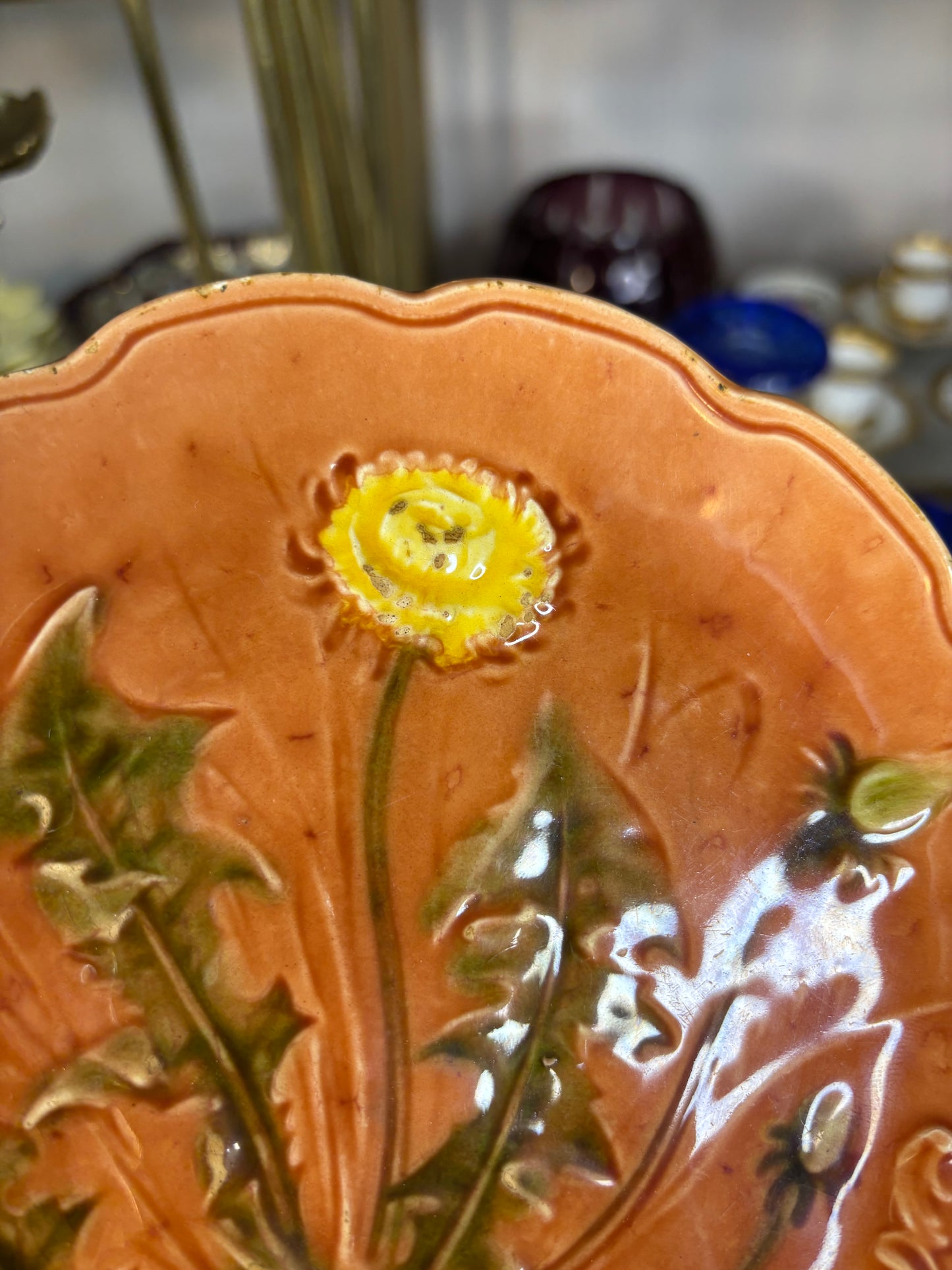 Stunning antique majolica dandelion plate!