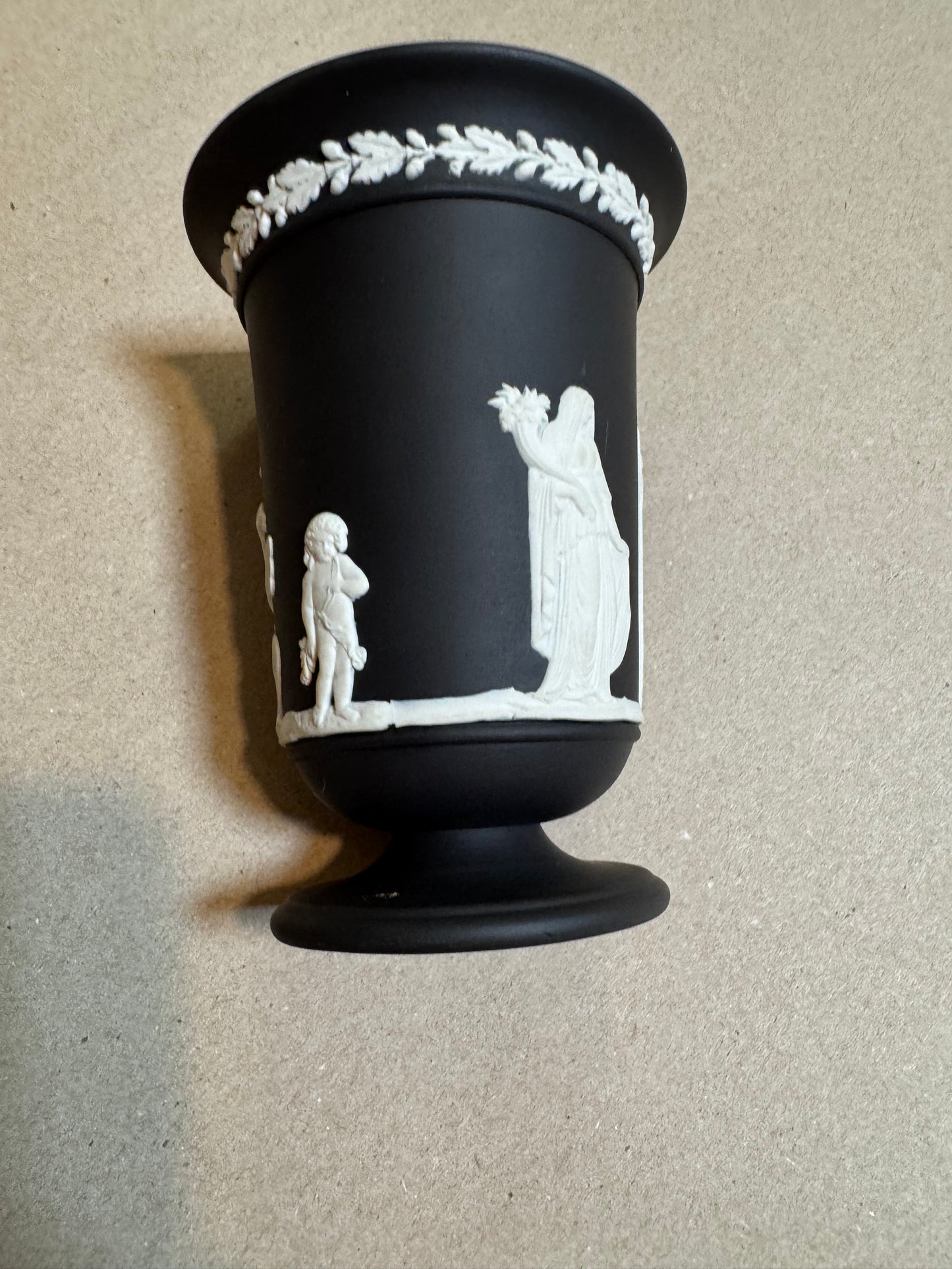 BASSALT - vase 5.25” tall