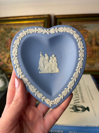 Wedgwood Jasperware trinket dish! As is!