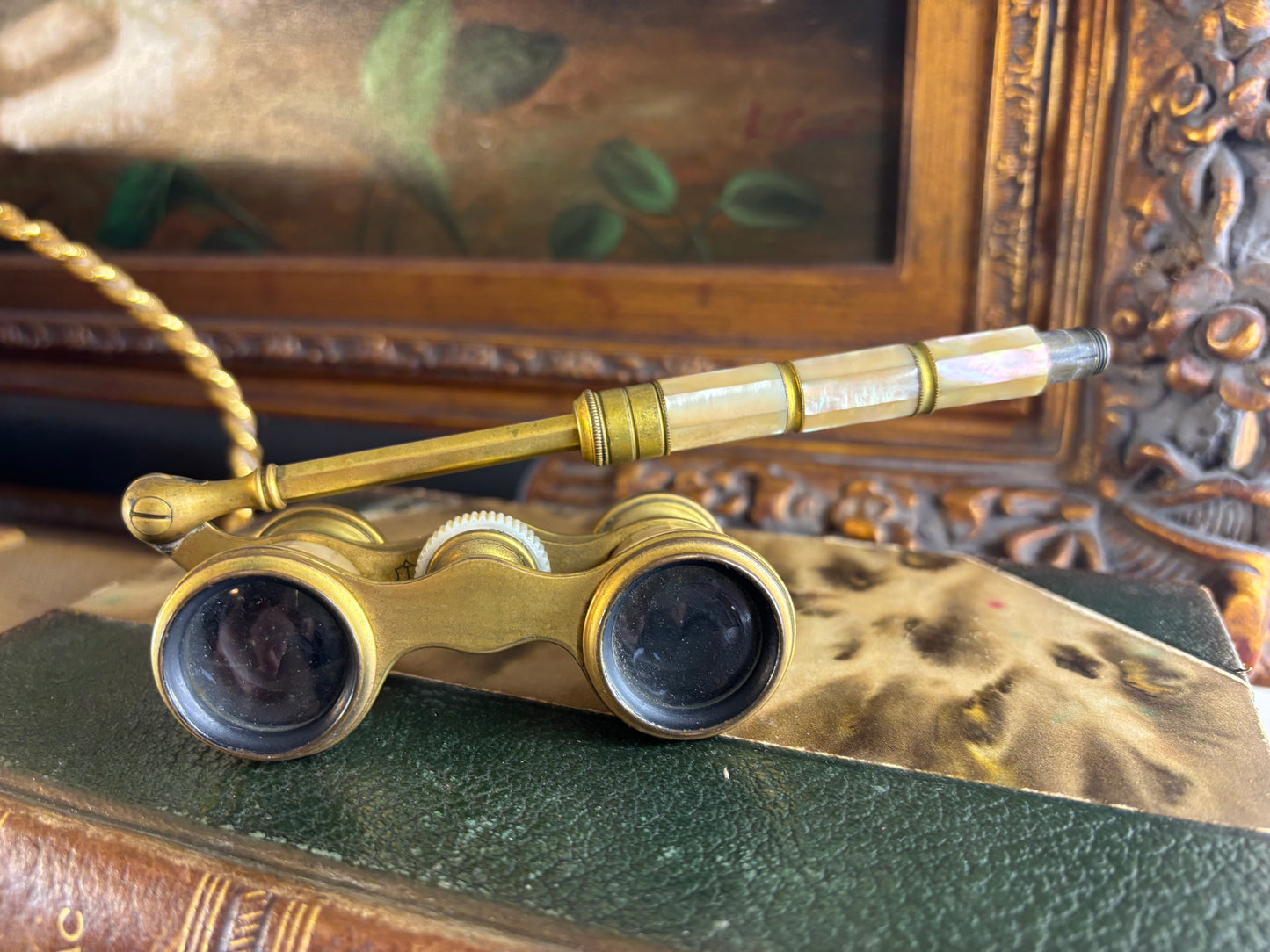 Antique French Paris Opera glasses with mother of pearl and handle! As is!