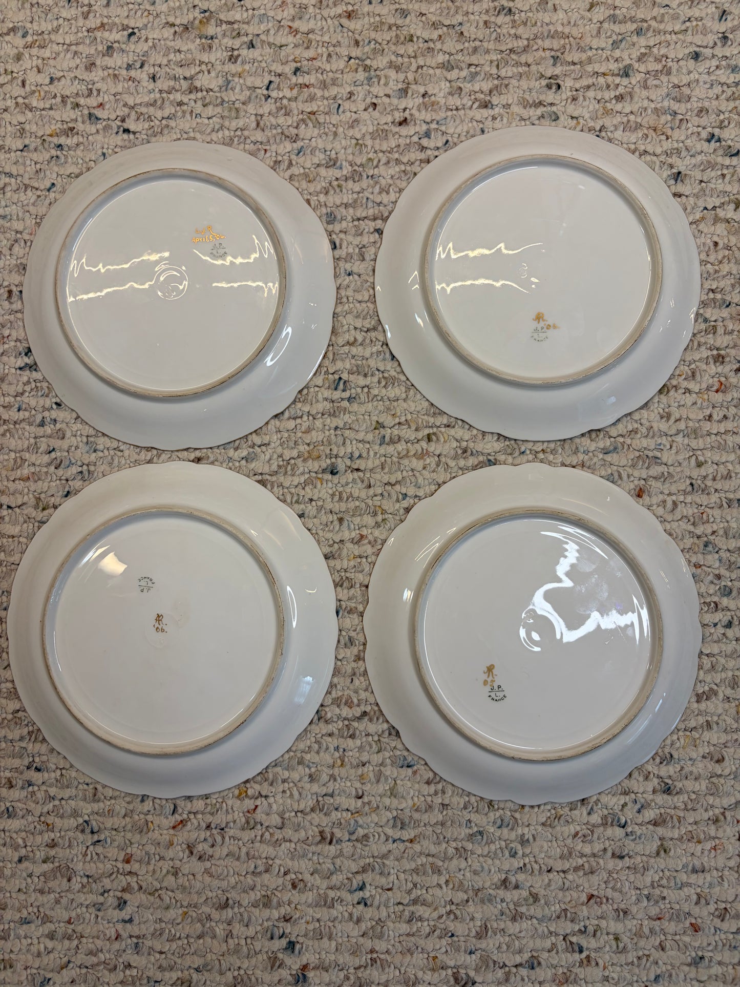 Gorgeous handpainted Limoges shell plates set of 4!