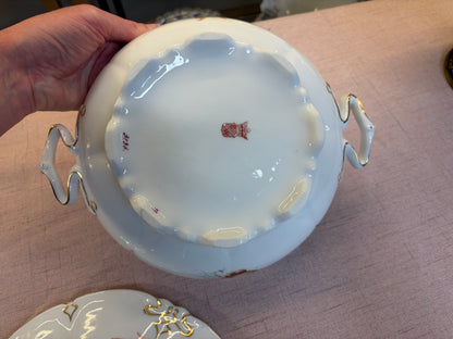 Gorgeous antique Vienna fish lidded tureen!