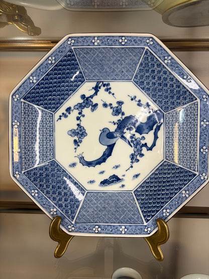 Beautiful Tiffany & Co. blue and white octagon bird platter!
