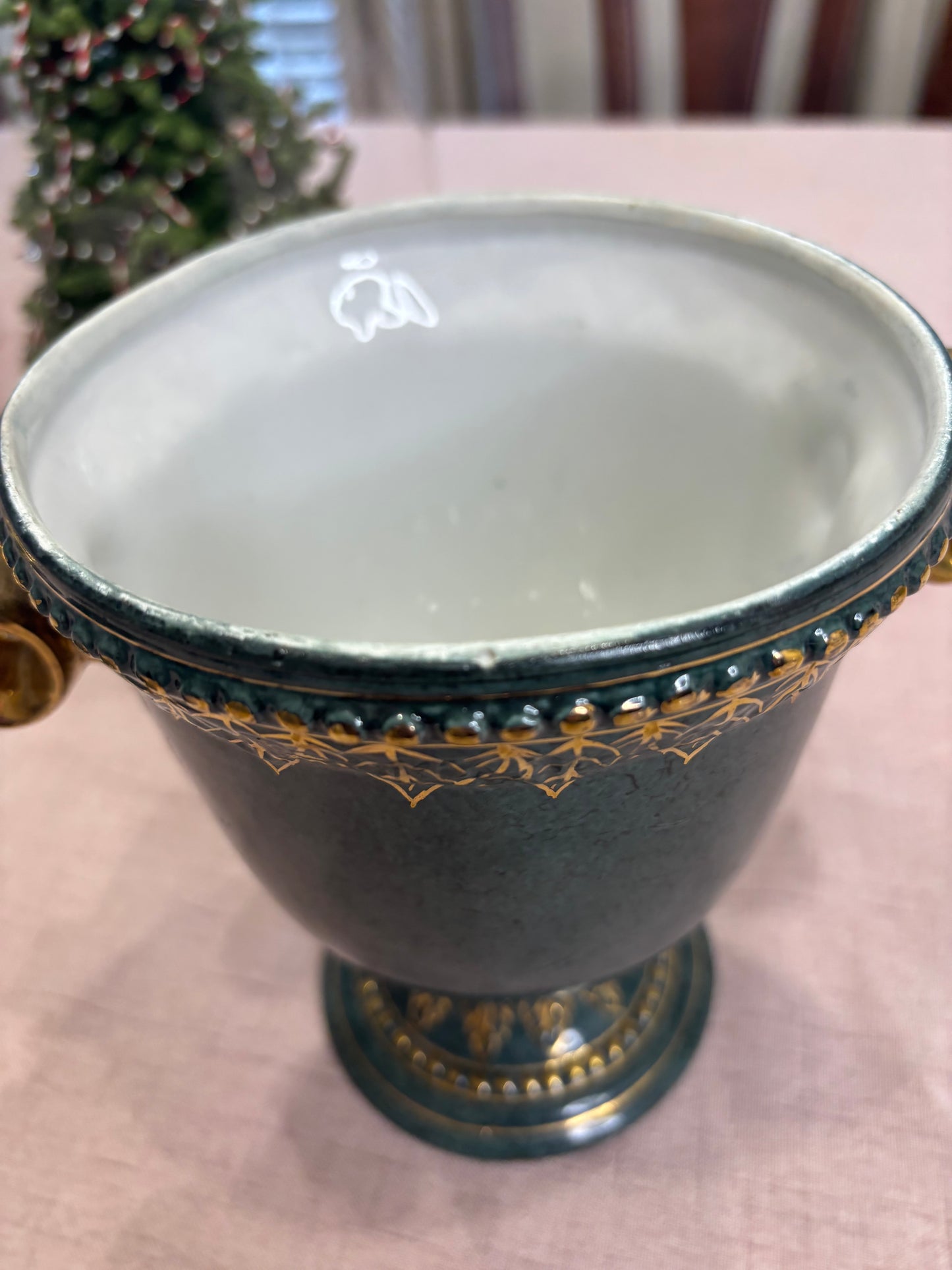 Decorative Green and Gold lidded jar!