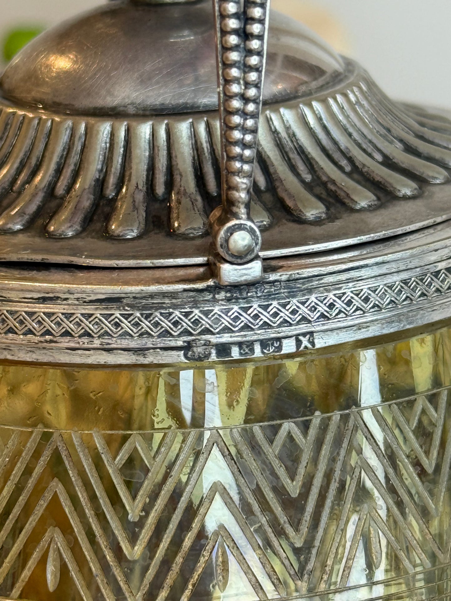 Antique Elkington & Co. Silverplate Mounted Amber Etched Glass Biscuit Barrel c.1900