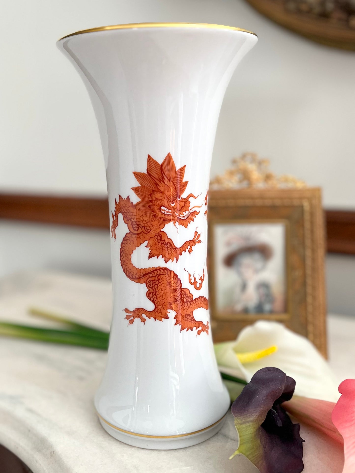 Meissen Ming Dragon Porcelain Vase
Red Dragon on White with Gilt Rim - Crossed Swords/Numbered/Artist Signed