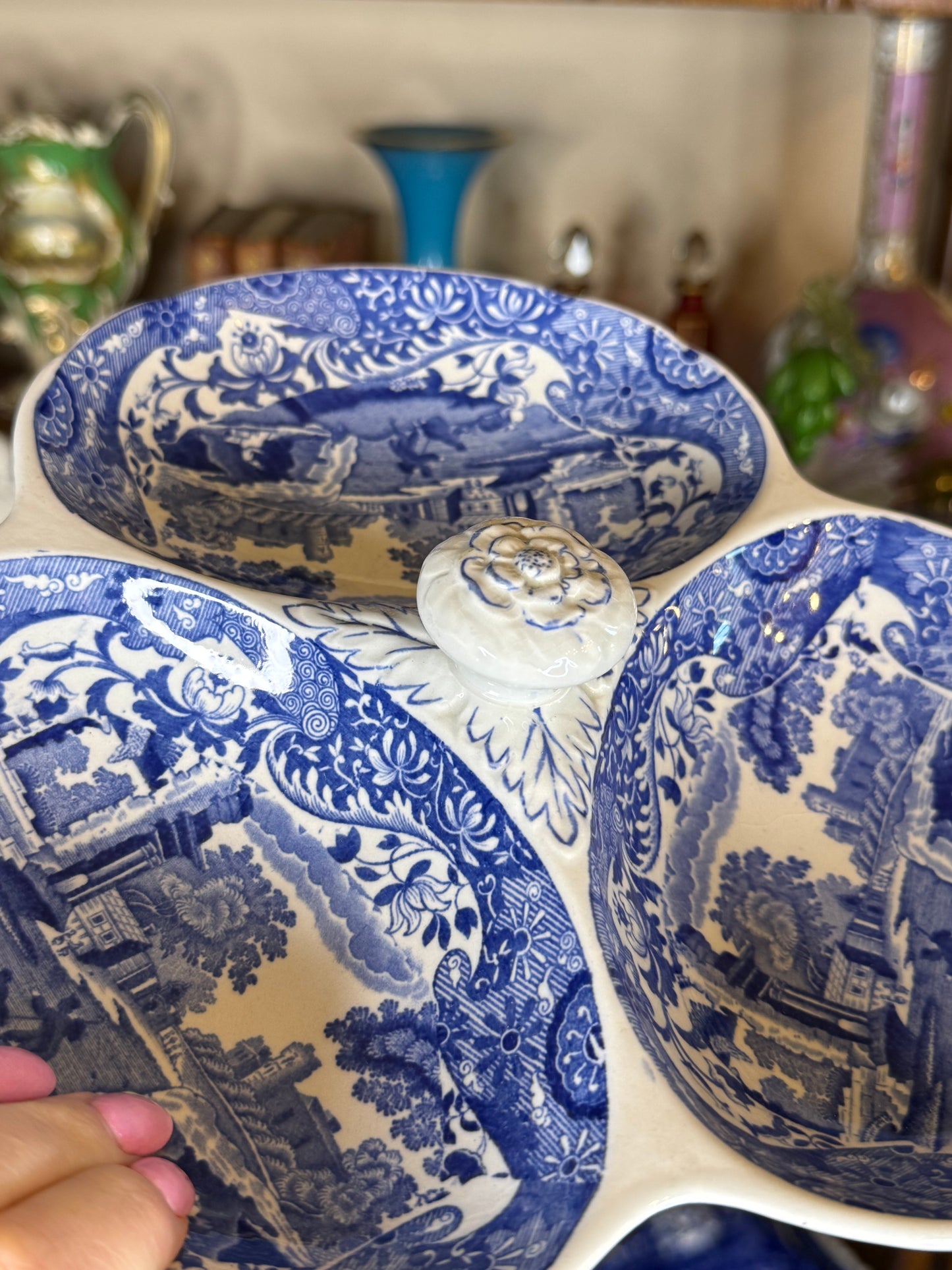 Copeland Blue Italian Trefoil Dish | Circa 1920 | 9.5"W | Style DA4514