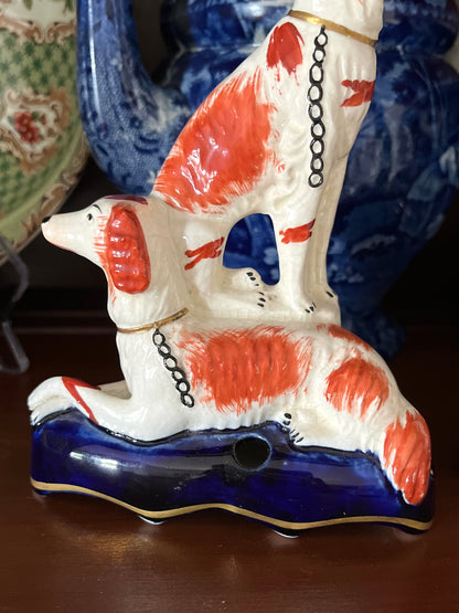1800’s Pair Of Chelsea England Double Red Spaniel Ink Wells On Cobalt
