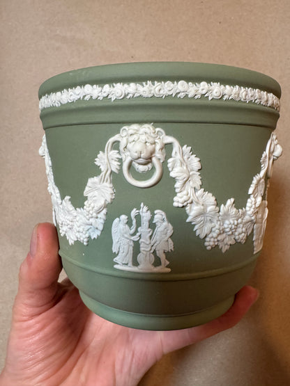 RESERVED -  MARYBOURDAGE - Live 06/15 sage green Wedgwood pot