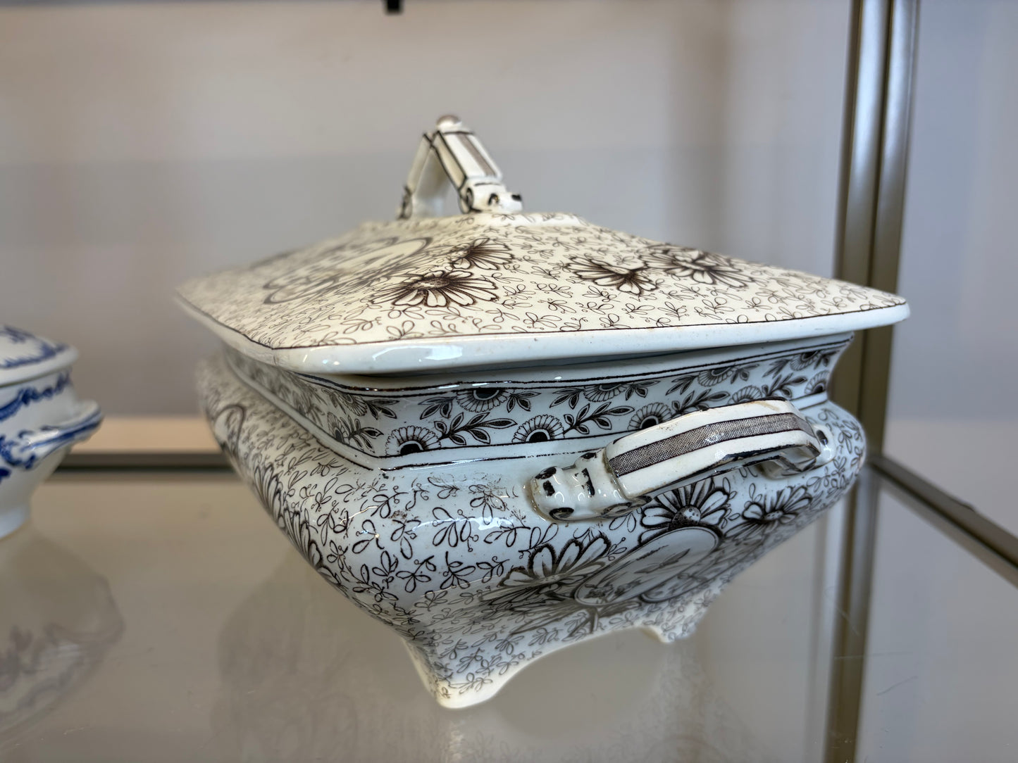 Stunning antique Ridgways brown transferware lidded tureen featuring birds! As is!