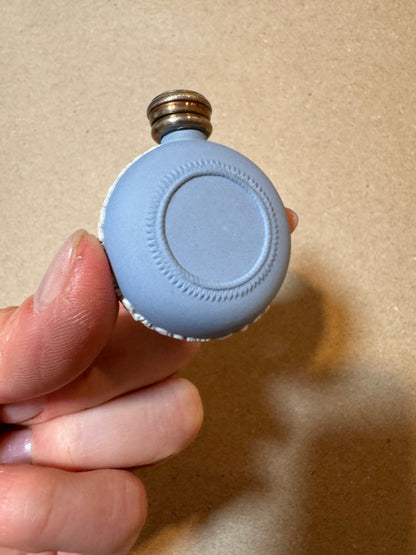 Live 06/15 blue mini Wedgwood perfume bottle