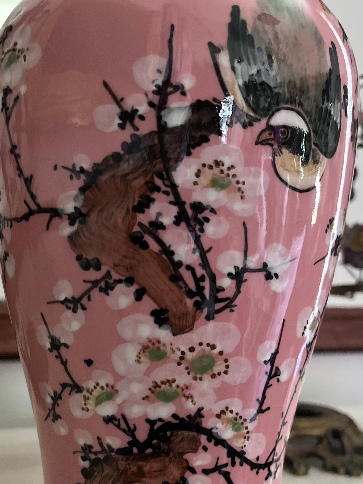 Gorgeous Pink Chinoiserie Hand Painted Enamel Birds And Blossoms Vase - Chinese Export