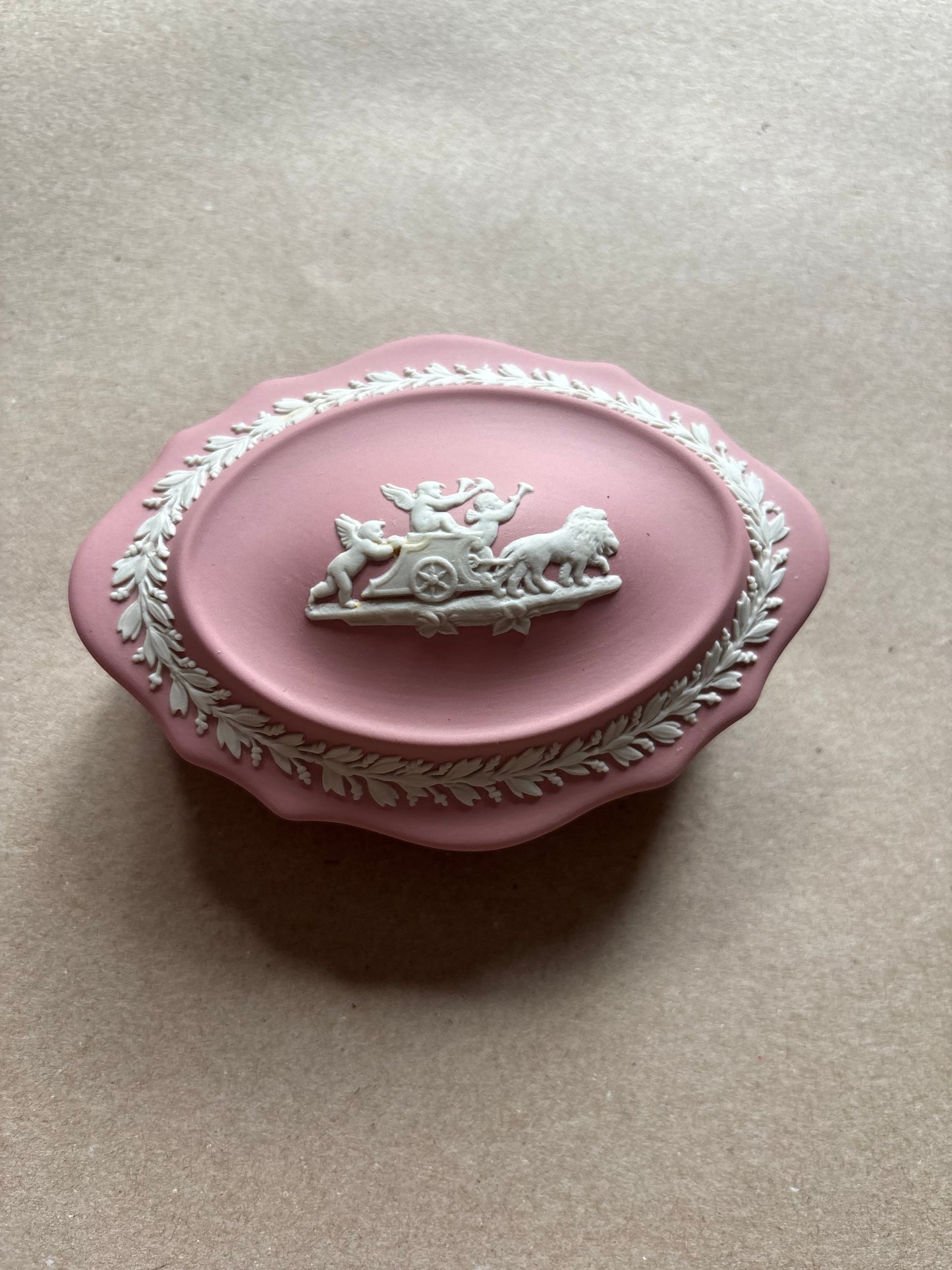 Cream pink Wedgwood 4.5x2” ornate oval box
