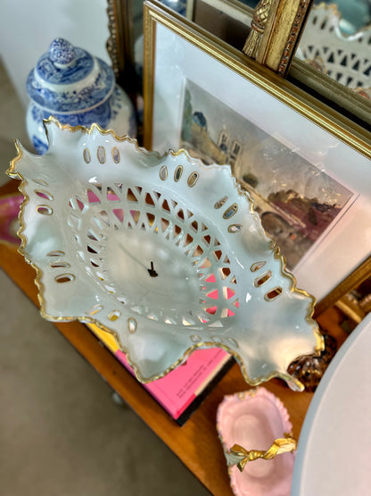 EXQUISITE 19th Century Old Paris Porcelain Reticulated Corbeille de Fruits Grand Centerpiece, 17"