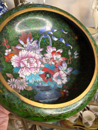 Gorgeous cloisonné green bowl featuring a bouquet and brass rim!
