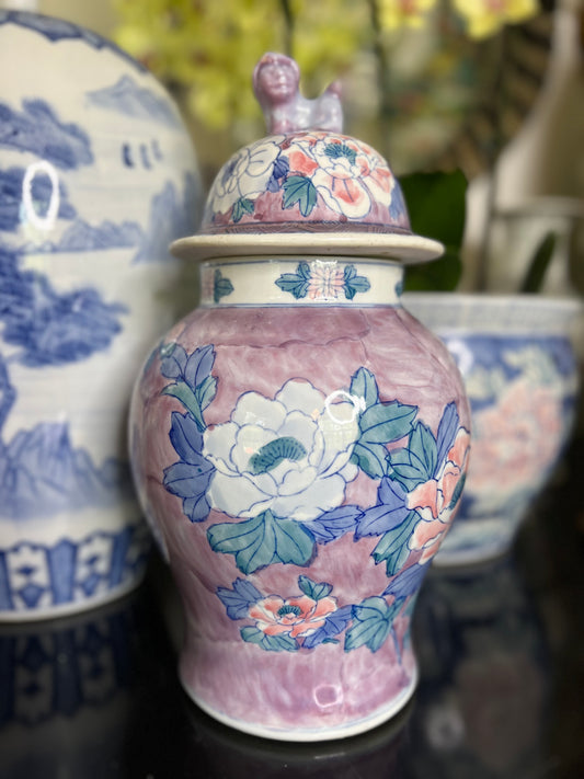Large 14” Lilac Ginger Jar With Foo Dog Top