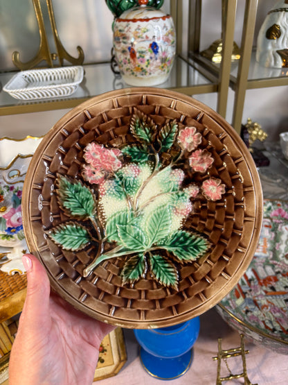 Reserved! Stunning antique blackberry majolica plate!