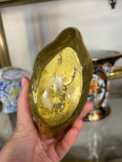 Gorgeous brass swan planter!