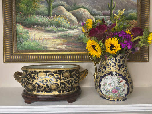 Stunning 18” Handpainted black and gold footbath  planter on stand!