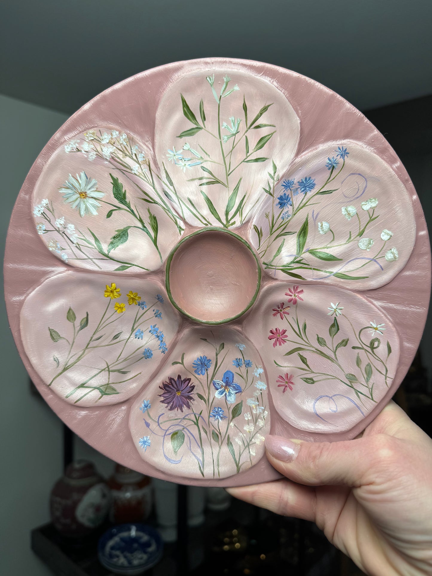 Hand painted oyster plate floral