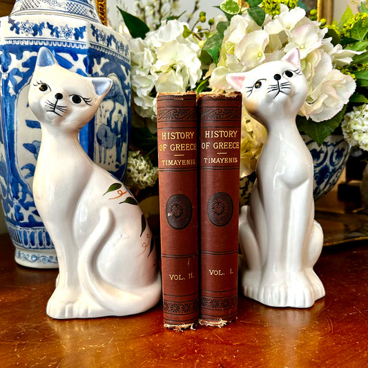 Set of two statuesque style kitty cats statues