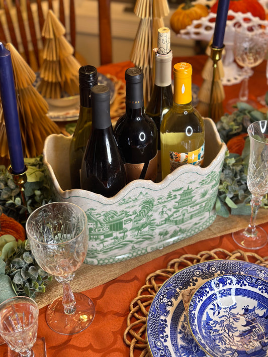 Danny's Fine Porcelain - Green & White Porcelain Pagoda Scalloped Basin, 12x8x7 - Pristine!