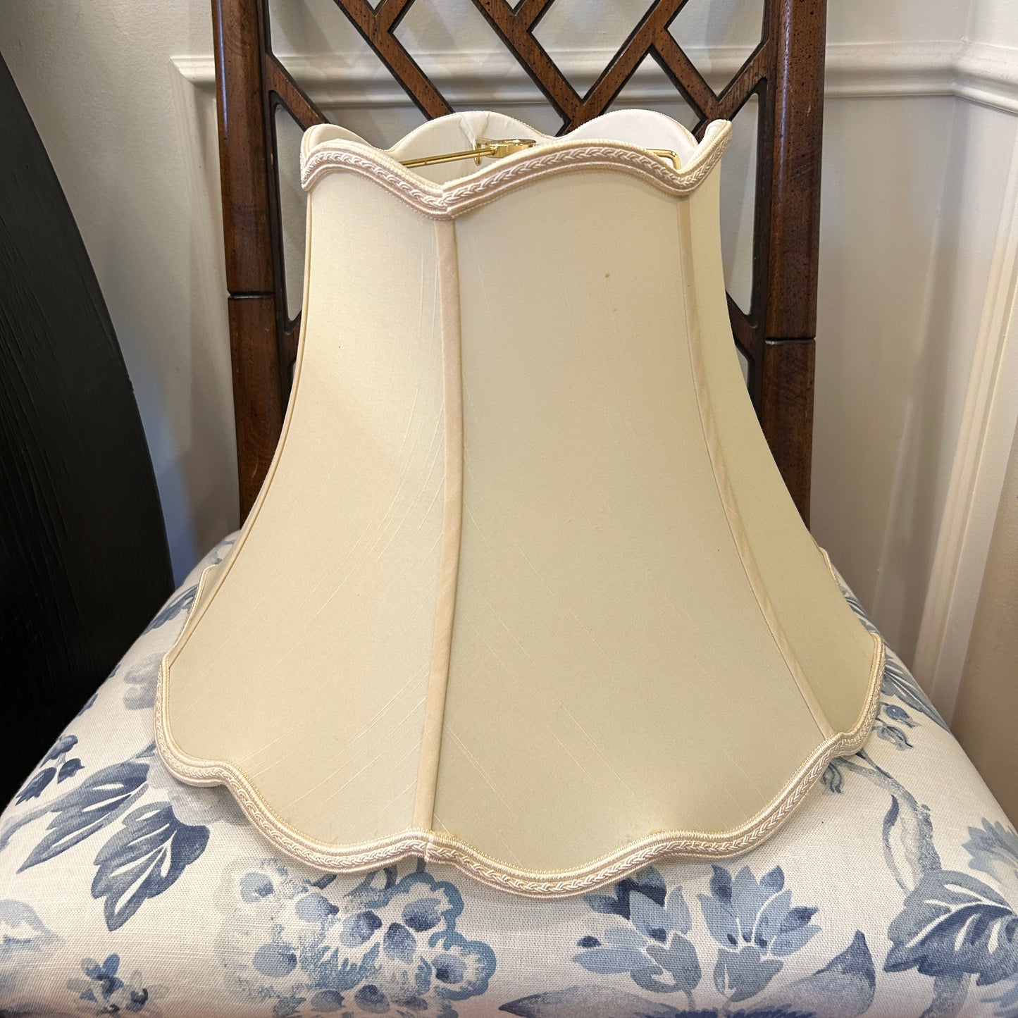 Set of two scalloped ivory lamp shades 12 hi