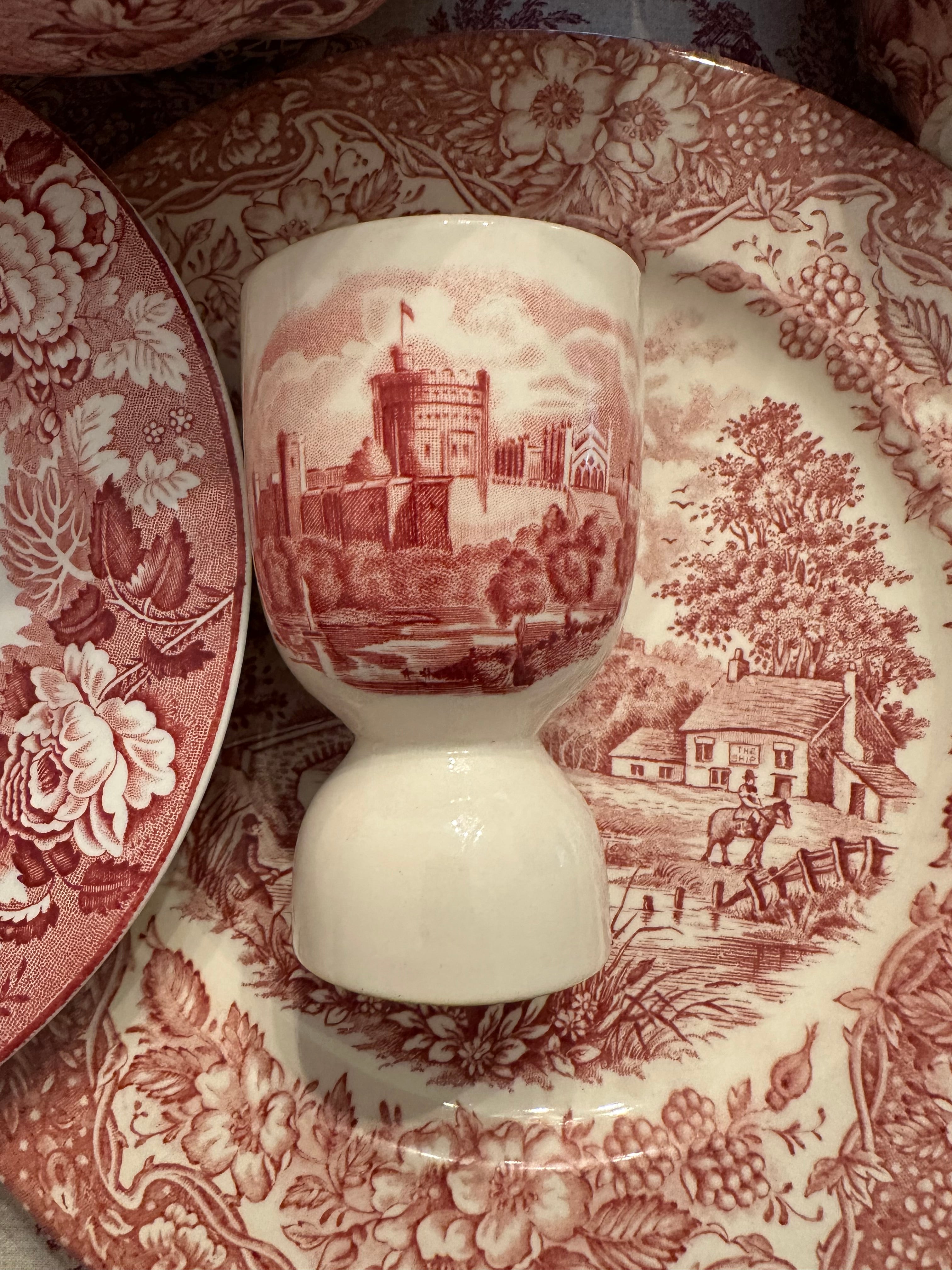 イギリスアンティーク POOLE 3点セット 英国 ヴィンテージ ブロカント Johnson Brothers “Old Britain Castles” Pink Double Egg Cup