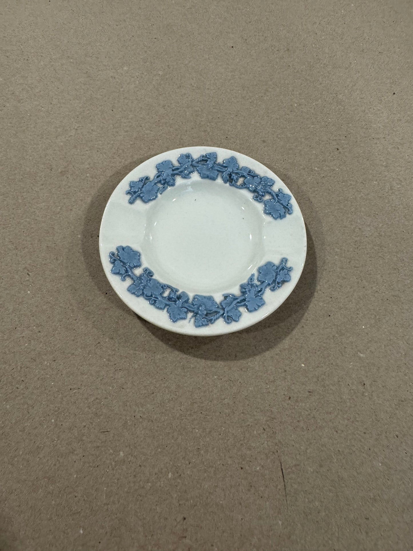 Wedgwood white and blue Queensware ashtray 3.5”