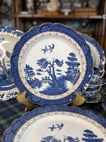 1940s Vintage Booths Real Old Willow Dinner Plate | A8025 | 10.5” Scalloped Edge | Made in England| 3 Available