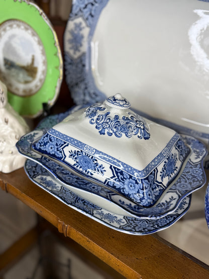 Vintage Wood & Sons “Khotan” Blue & White Transferware Serving Set – Large 18” Platter & Covered Dish, England