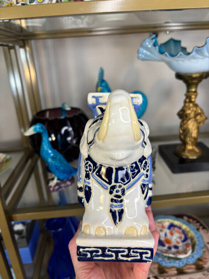 Lovely chinoiserie mini blue and white elephant!