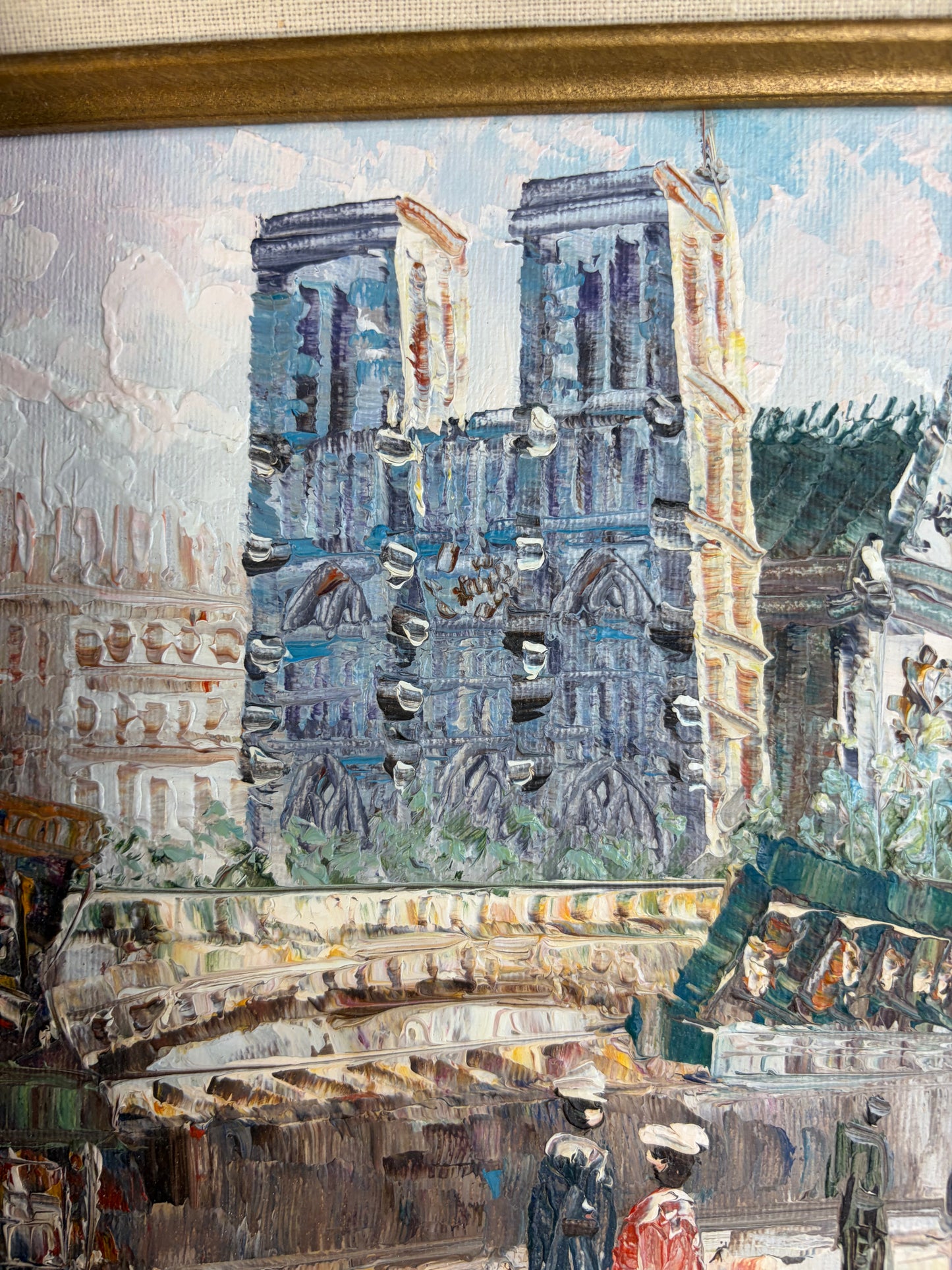 Gorgeous signed and framed Paris artwork featuring Notre Dame!