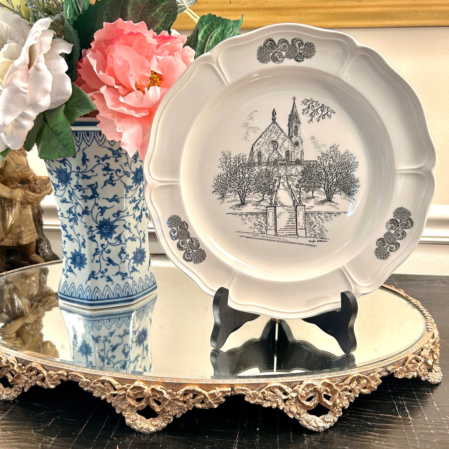 Gorgeous vintage plate in black  & white by Wedgwood