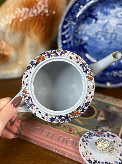 Antique Copeland Spode New Stone Imari Teapot | Pattern Y2695 | England | Blue, Iron Red & Gilt | 9”