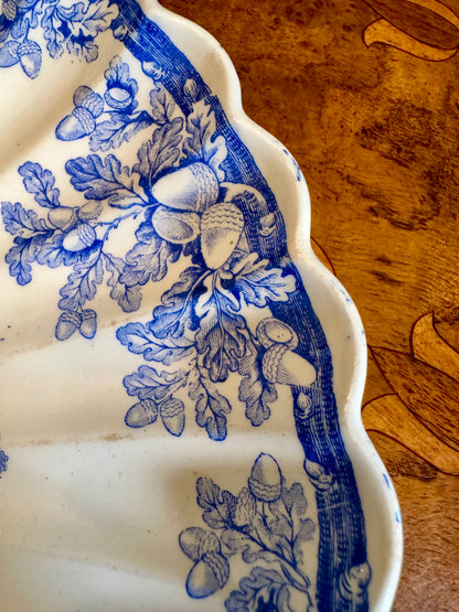 Rare Early Copeland “Ruins” Plate with Acorn & Oak Leaf Border | Circa 1860–1895, 11”