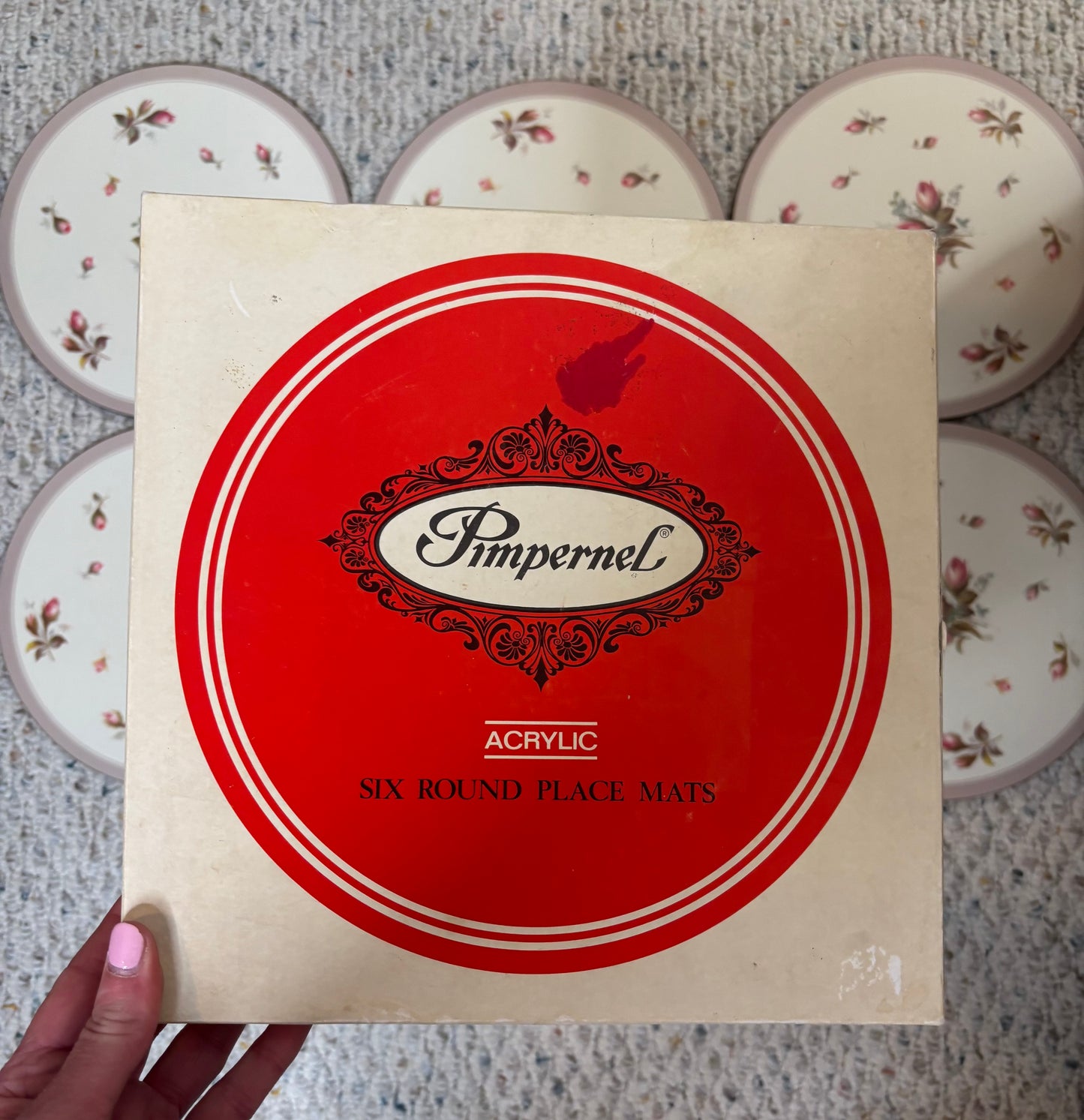 Vintage Pimpernel Rosebud round placemats set of 6!