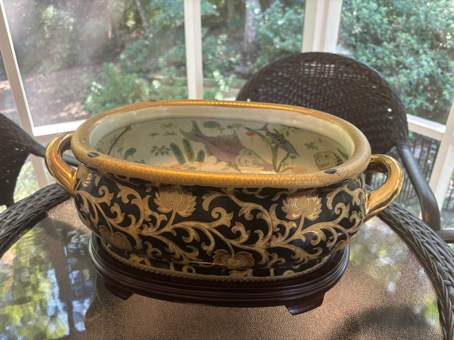 Stunning 18” Handpainted black and gold footbath  planter on stand!