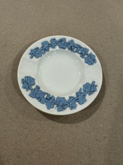Wedgwood white and blue Queensware ashtray 3.5”