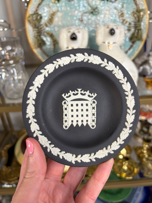 Reserved! Beautiful Wedgwood Crest of Tudor Portcullis Trinket dish!