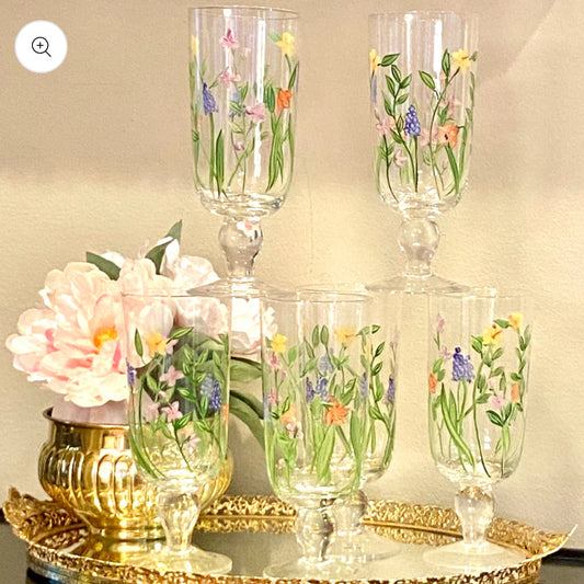 Set of 6 vintage hand painted springtime water goblet wine glasses