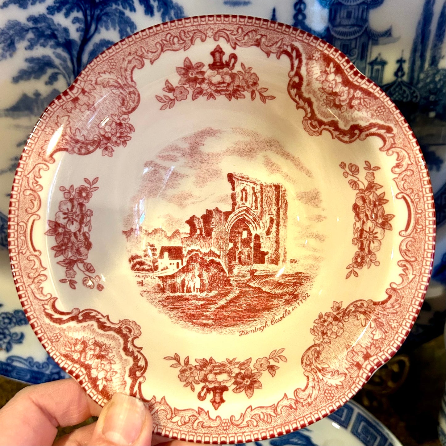 Set of 3 Johnson Brother of England pink & white bowls