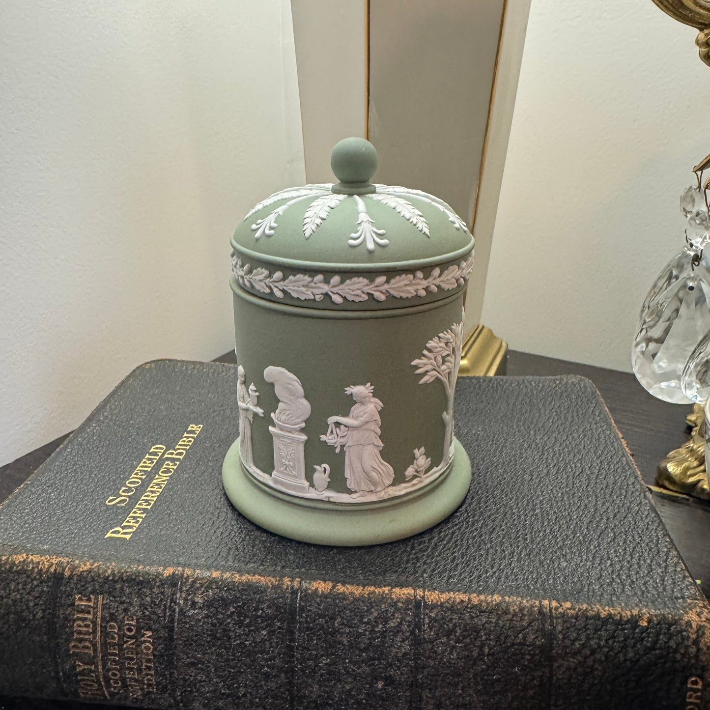 Reserved Wedgwood sage green tobacco leaf dish