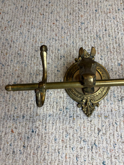 Stunning vintage brass equestrian horse rack with 5 hooks!