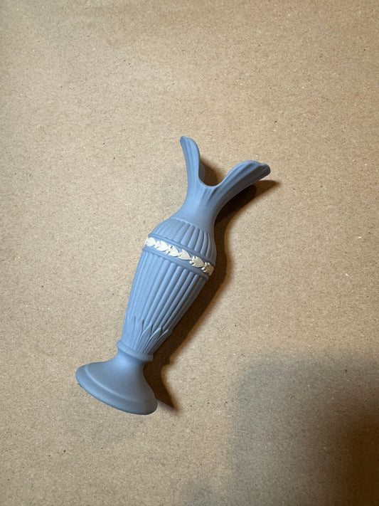 Live 06/15 blue lavender Wedgwood lotus bud vase