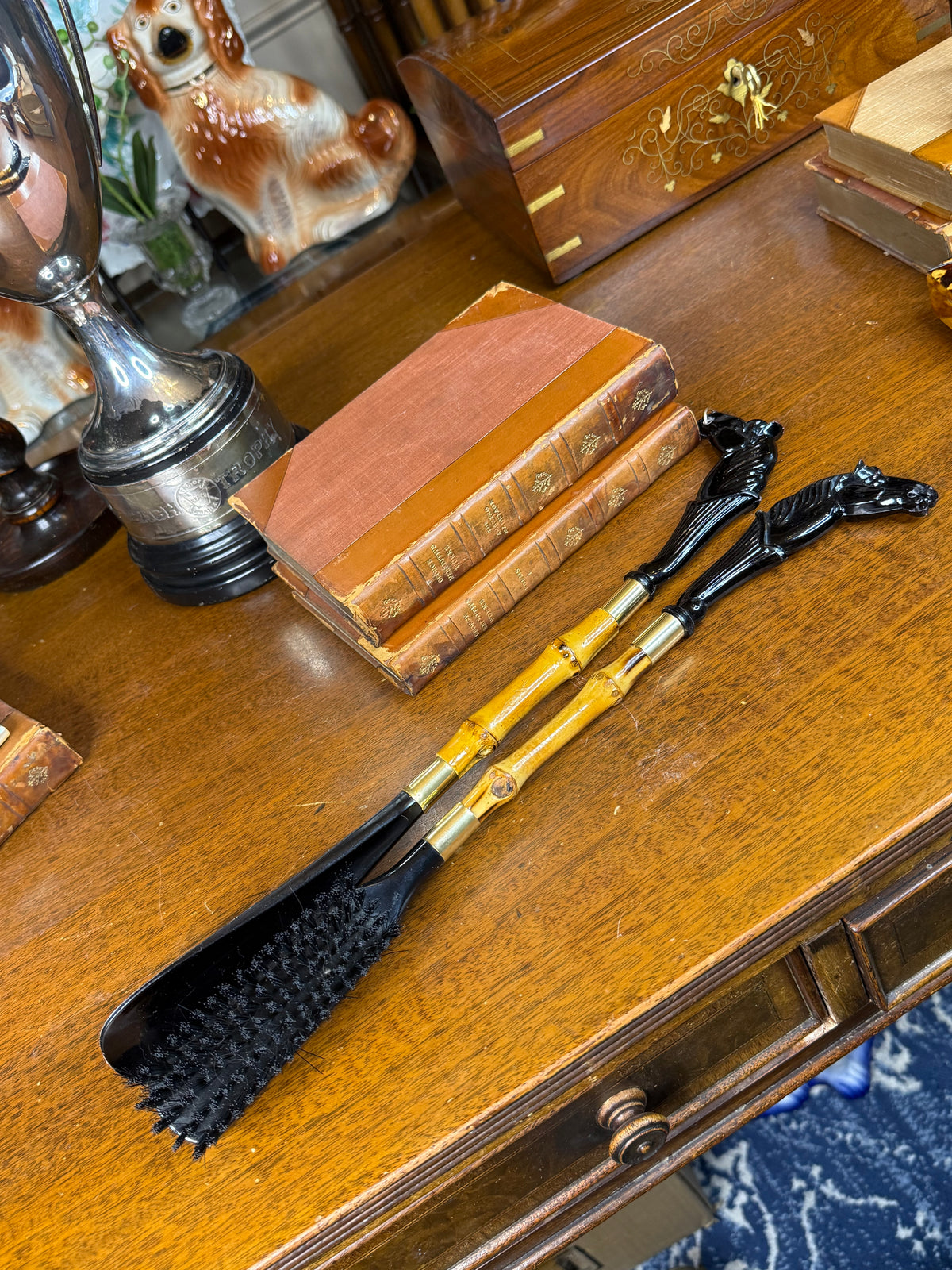 Vintage Mid-Century Horse Head Shoehorn & Clothing Brush Set with Natural Bamboo Handles, Japan Style – 15”