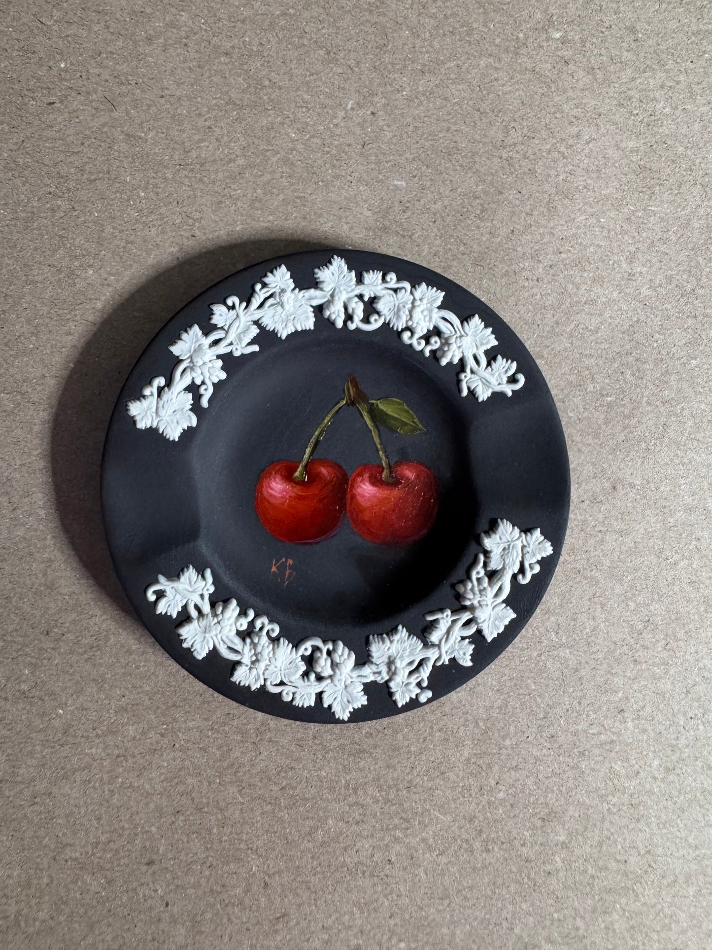 Live 06/22 Wedgwood small black and white dish with painted cherries original art
